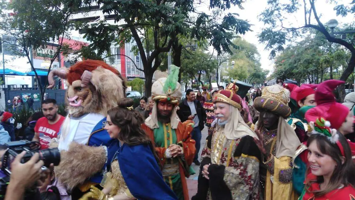 desfile navideño chapu